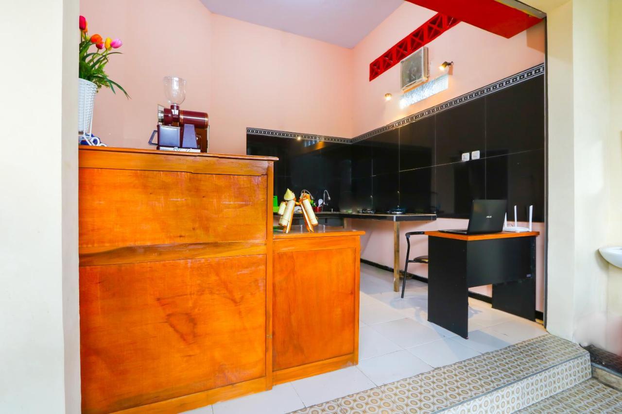 Oyo Life 3064 Mahameru Kost Putra Jembel Dış mekan fotoğraf