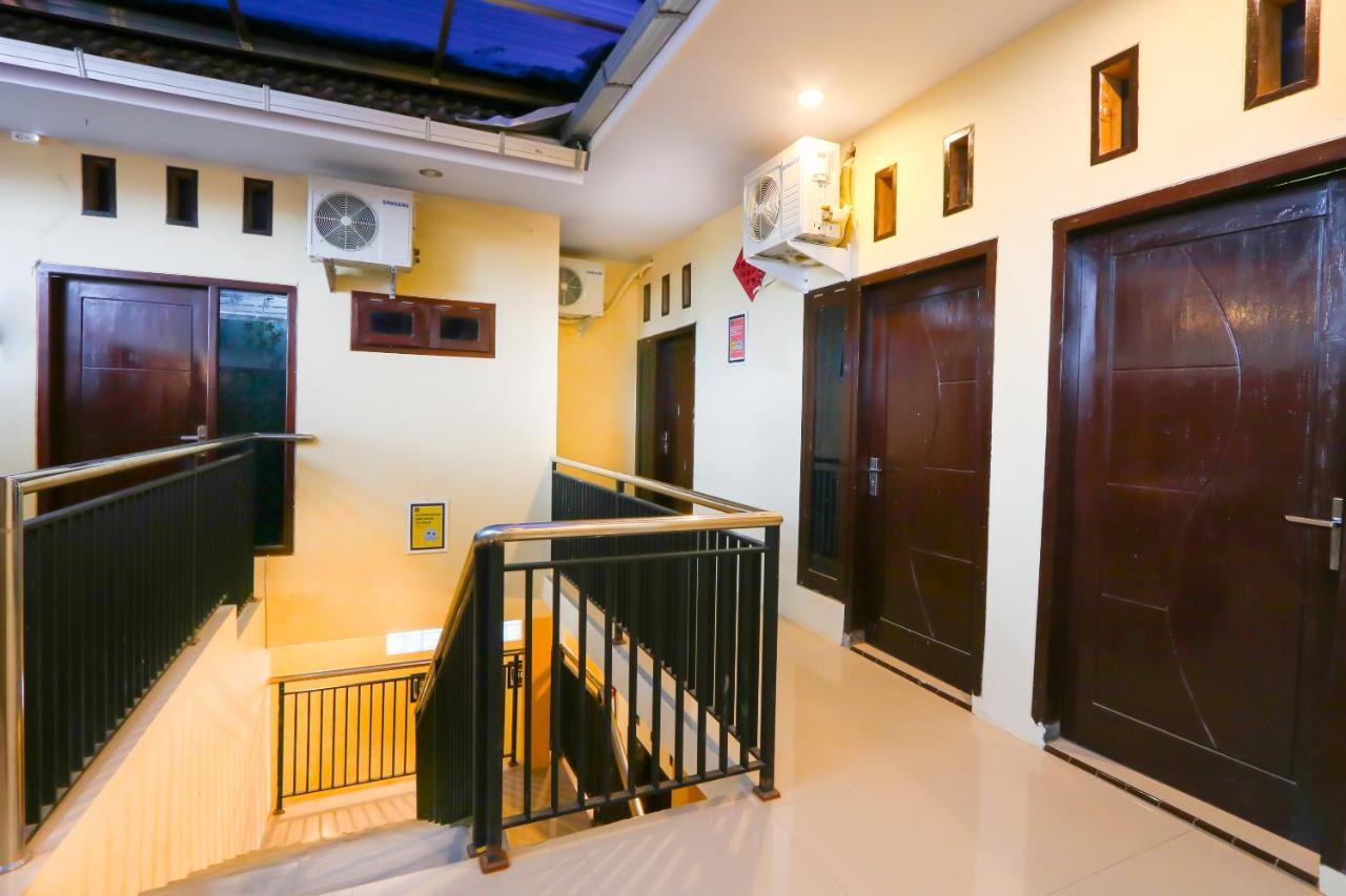 Oyo Life 3064 Mahameru Kost Putra Jembel Dış mekan fotoğraf