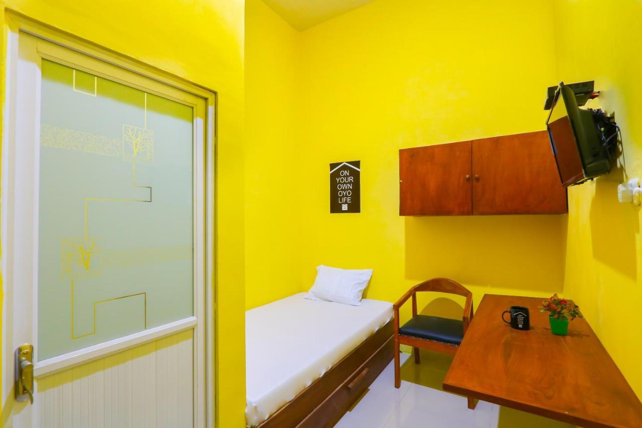 Oyo Life 3064 Mahameru Kost Putra Jembel Dış mekan fotoğraf